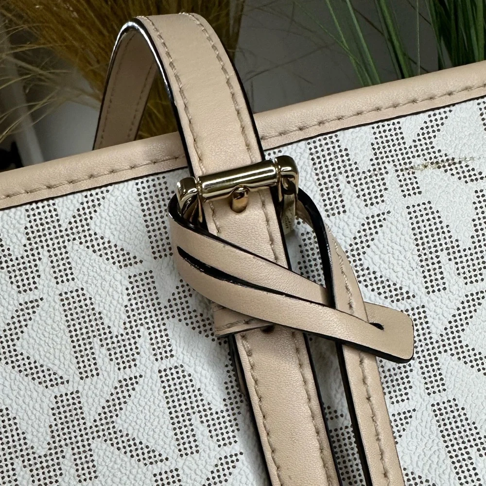Michael Kors -EXCELLENT LIKE NEW CONDITION - Shoulder Bag - Picture 4 of 12